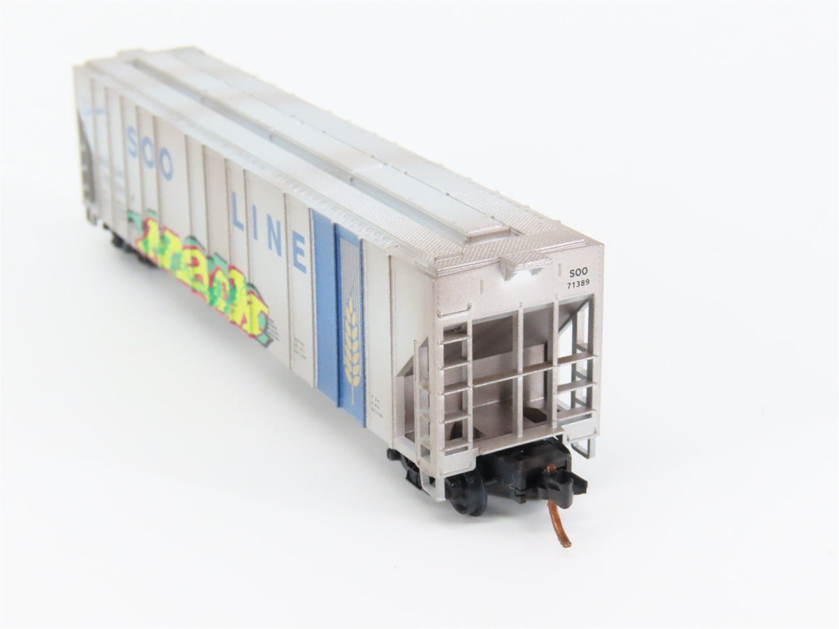 N Micro-Trains MTL #09944110 SOO Line 3-Bay Hopper #71389 - Weathered &amp; Graffiti