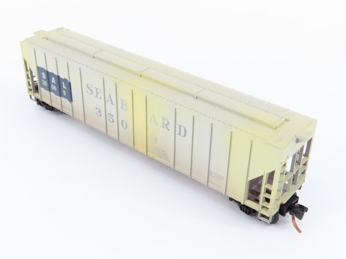 N Micro-Trains MTL 09944020 SAL Seaboard 3-Bay Covered Hopper #35069 - Weathered