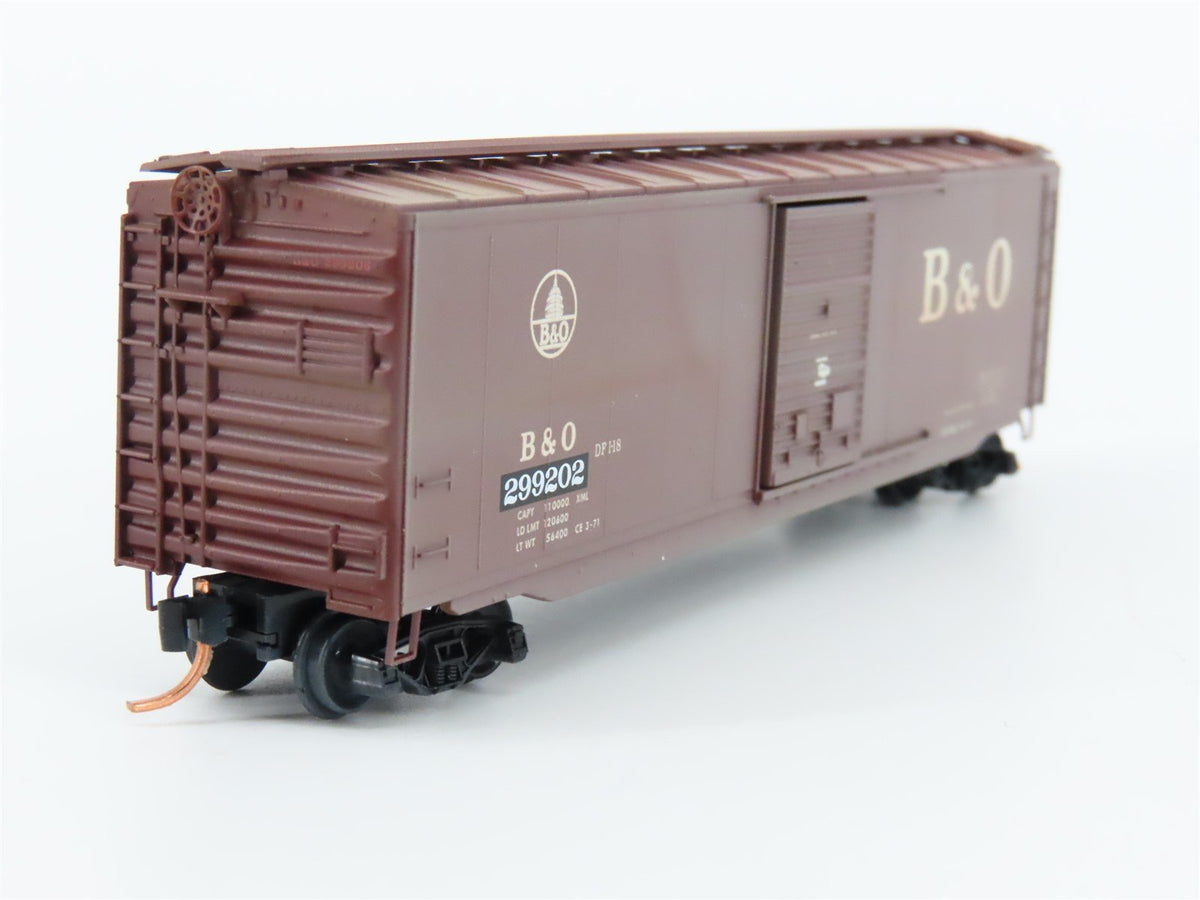 N Scale Micro-Trains MTL 03144390 B&amp;O Baltimore &amp; Ohio Boxcar #299202 Weathered