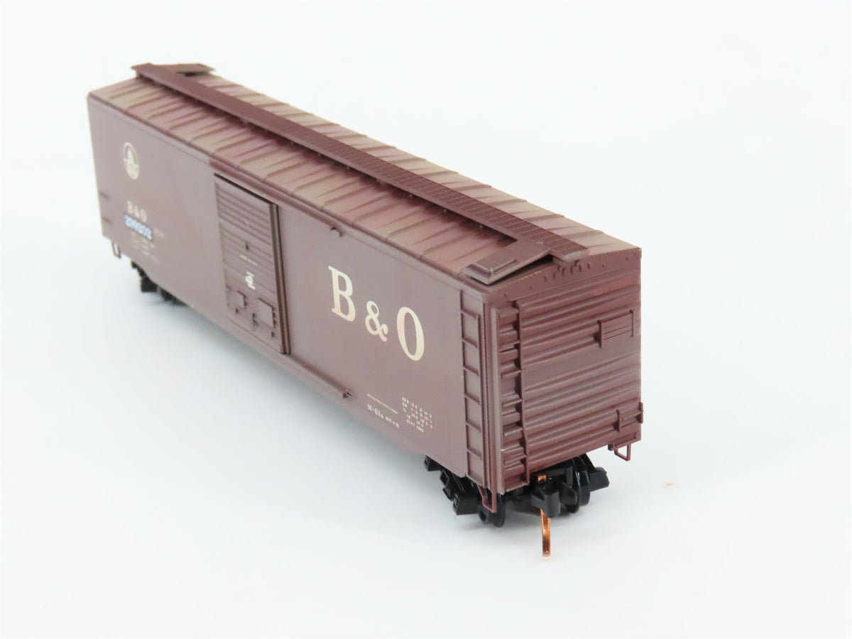 N Scale Micro-Trains MTL 03144390 B&amp;O Baltimore &amp; Ohio Boxcar #299202 Weathered