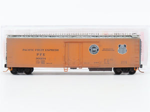 N Scale Micro-Trains MTL 06951190 PFE/UP Steel Reefer Car #300214 Weathered