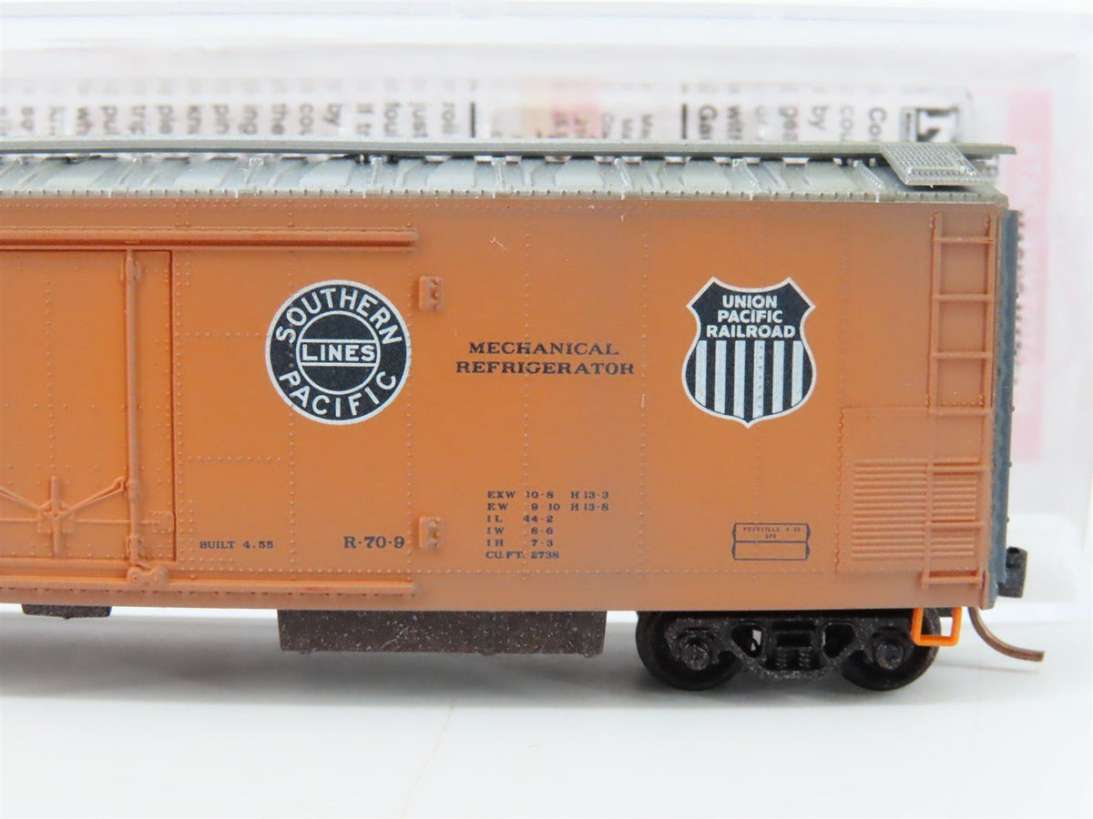 N Scale Micro-Trains MTL 06951190 PFE/UP Steel Reefer Car #300214 Weathered