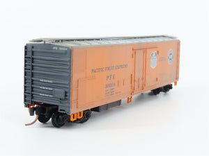 N Scale Micro-Trains MTL 06951190 PFE/UP Steel Reefer Car #300214 Weathered