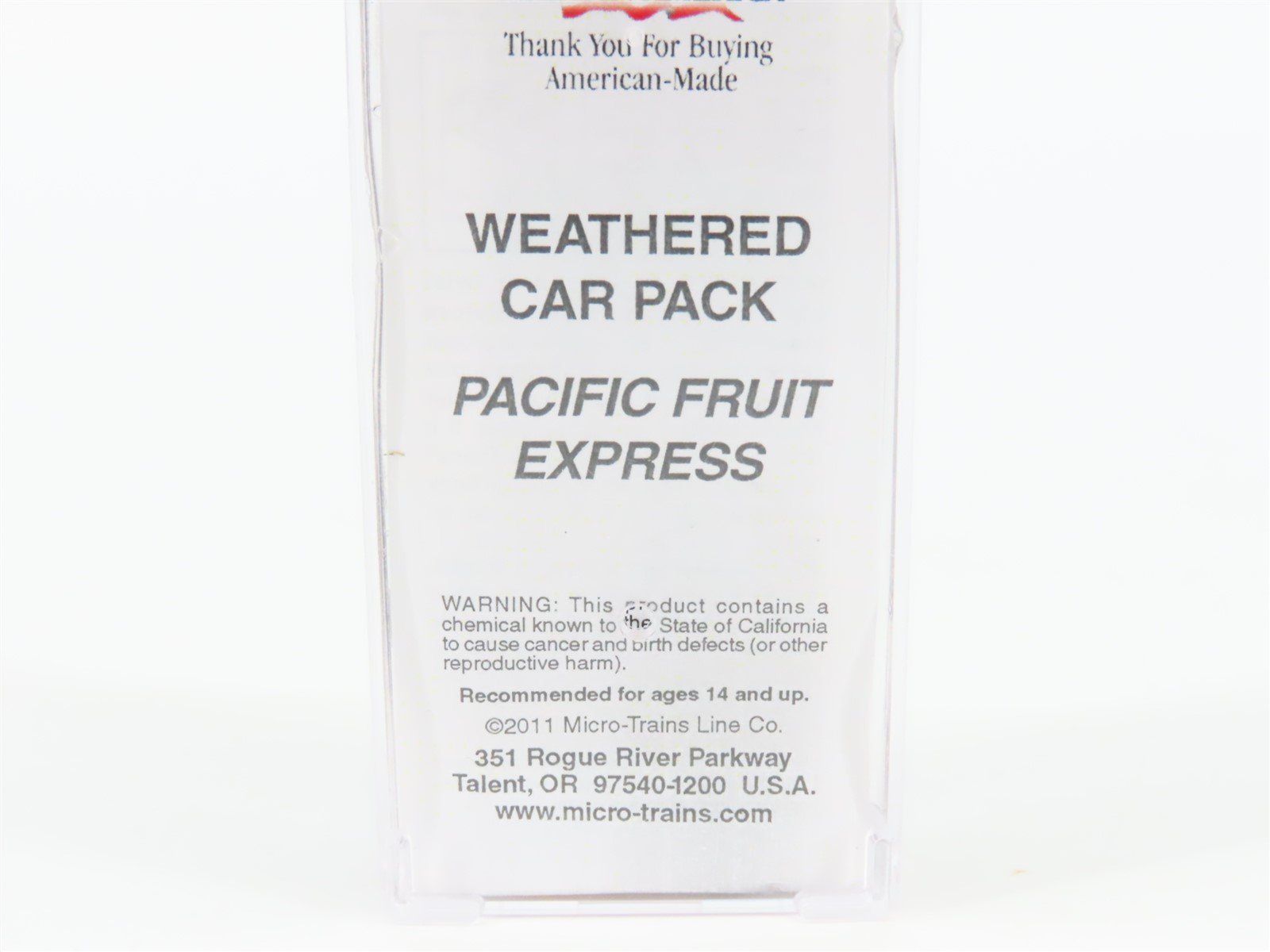 N Scale Micro-Trains MTL 06951190 PFE/UP Steel Reefer Car #300214 Weathered