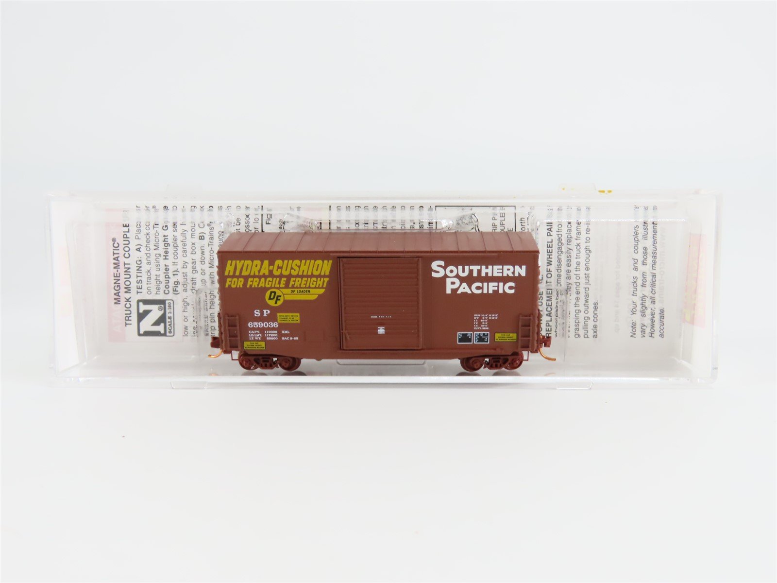 N Scale Micro-Trains MTL 10100060 SP Southern Pacific 40' Hy-Cube Box Car 659036