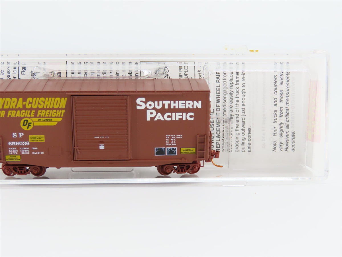 N Scale Micro-Trains MTL 10100060 SP Southern Pacific 40&#39; Hy-Cube Box Car 659036