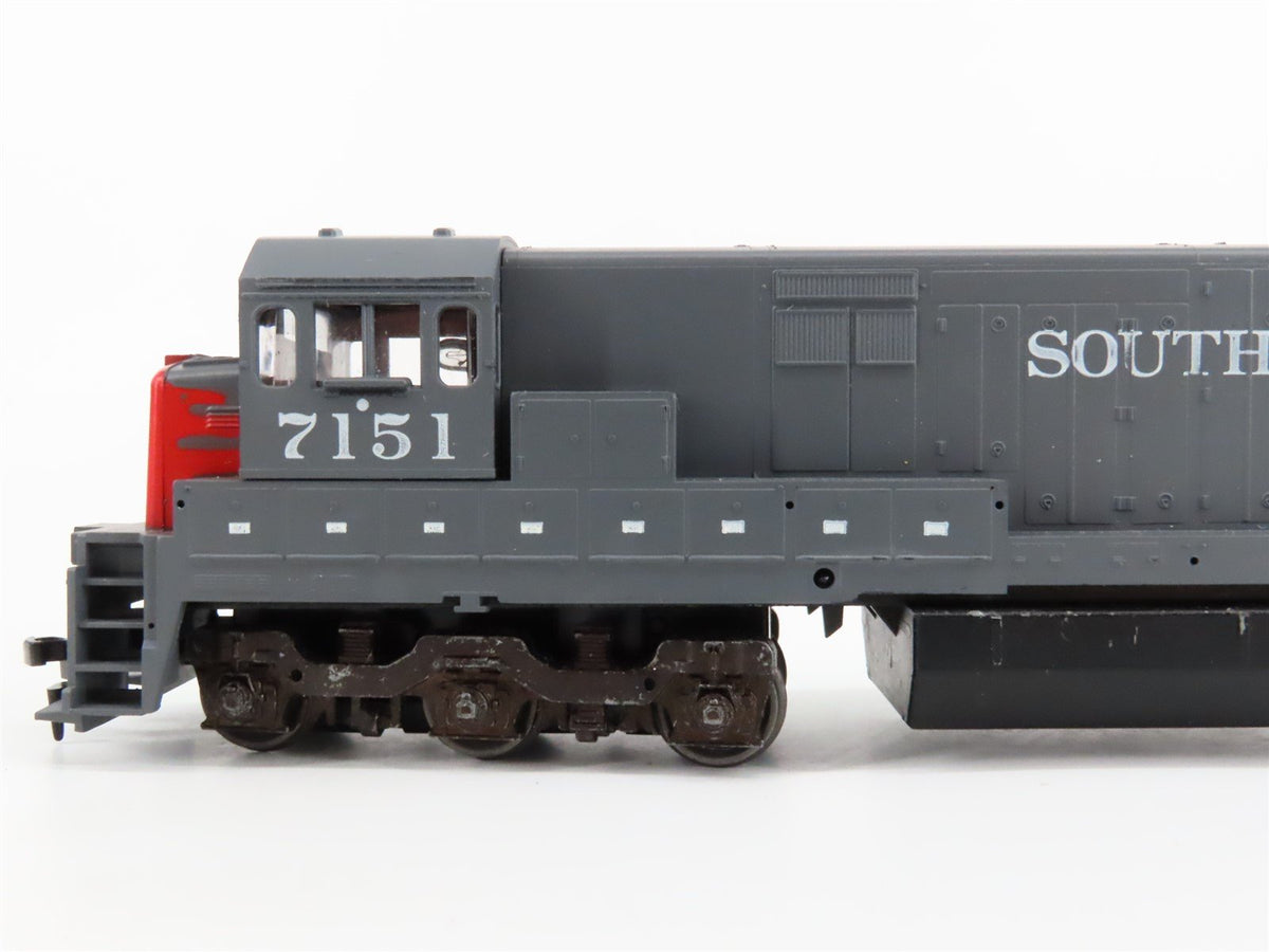 HO Scale Athearn 3421 SP Southern Pacific &quot;Bloody Nose&quot; U28C Diesel #7151