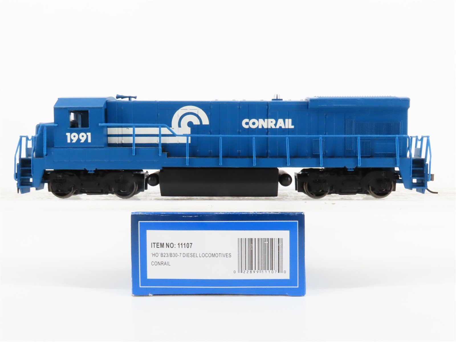 HO Scale Bachmann 11107 CR Conrail GE B23/30-7 Diesel Locomotive #1991