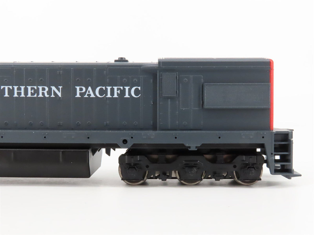 HO Scale Athearn 3468 SP Southern Pacific &quot;Bloody Nose&quot; GE U30C Diesel #7908