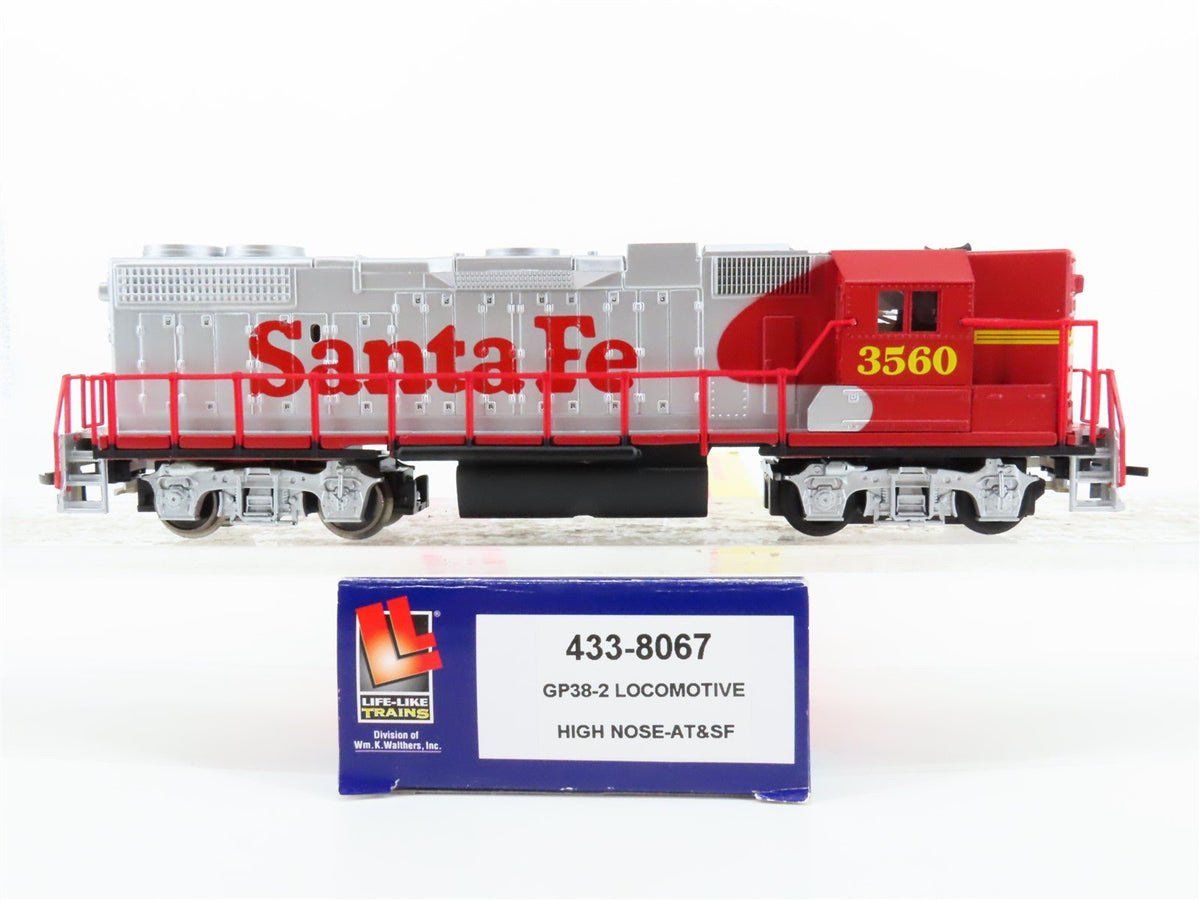 HO Scale Life-Like 433-8067 ATSF Santa Fe &quot;Warbonnet&quot; EMD GP38-2 Diesel #3560