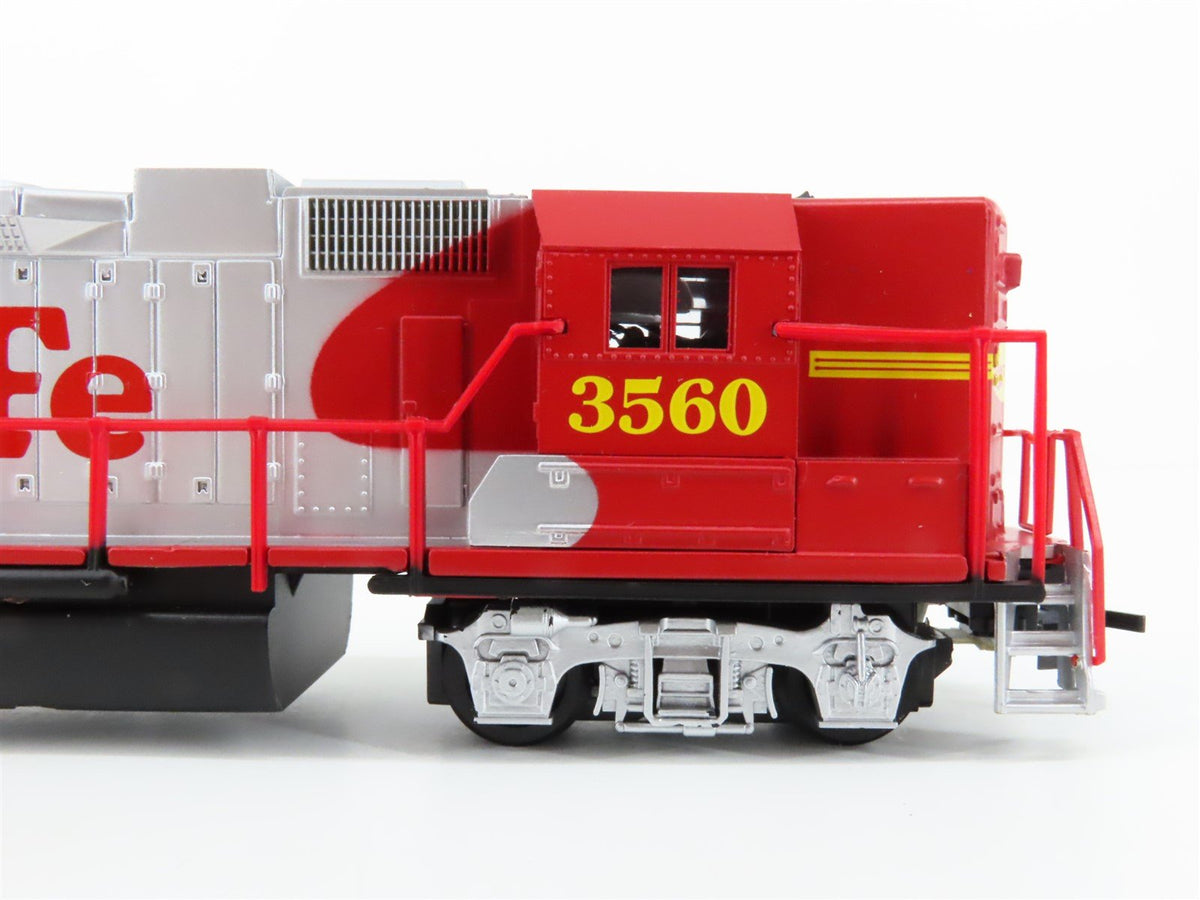 HO Scale Life-Like 433-8067 ATSF Santa Fe &quot;Warbonnet&quot; EMD GP38-2 Diesel #3560