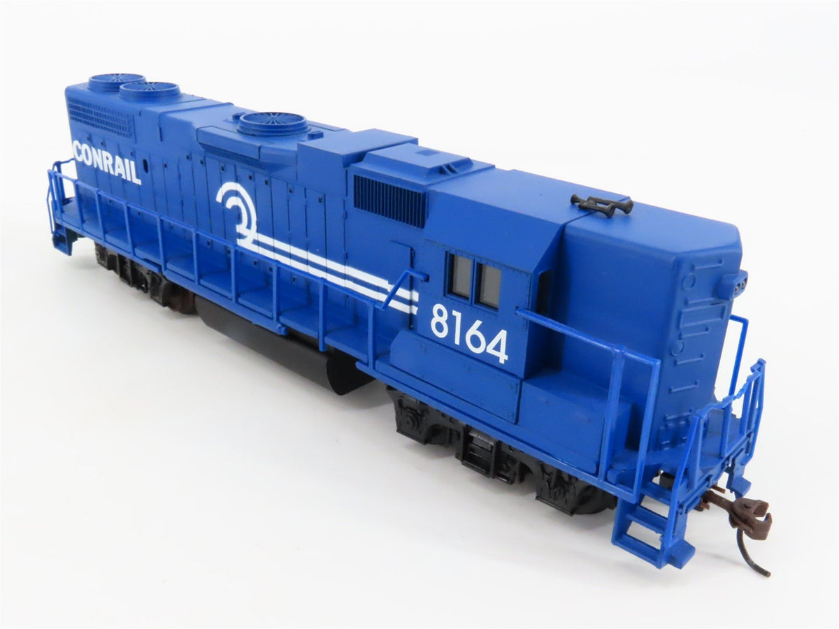 HO Scale Life-Like 8074 CR Conrail EMD GP38-2 Diesel Locomotive #8164