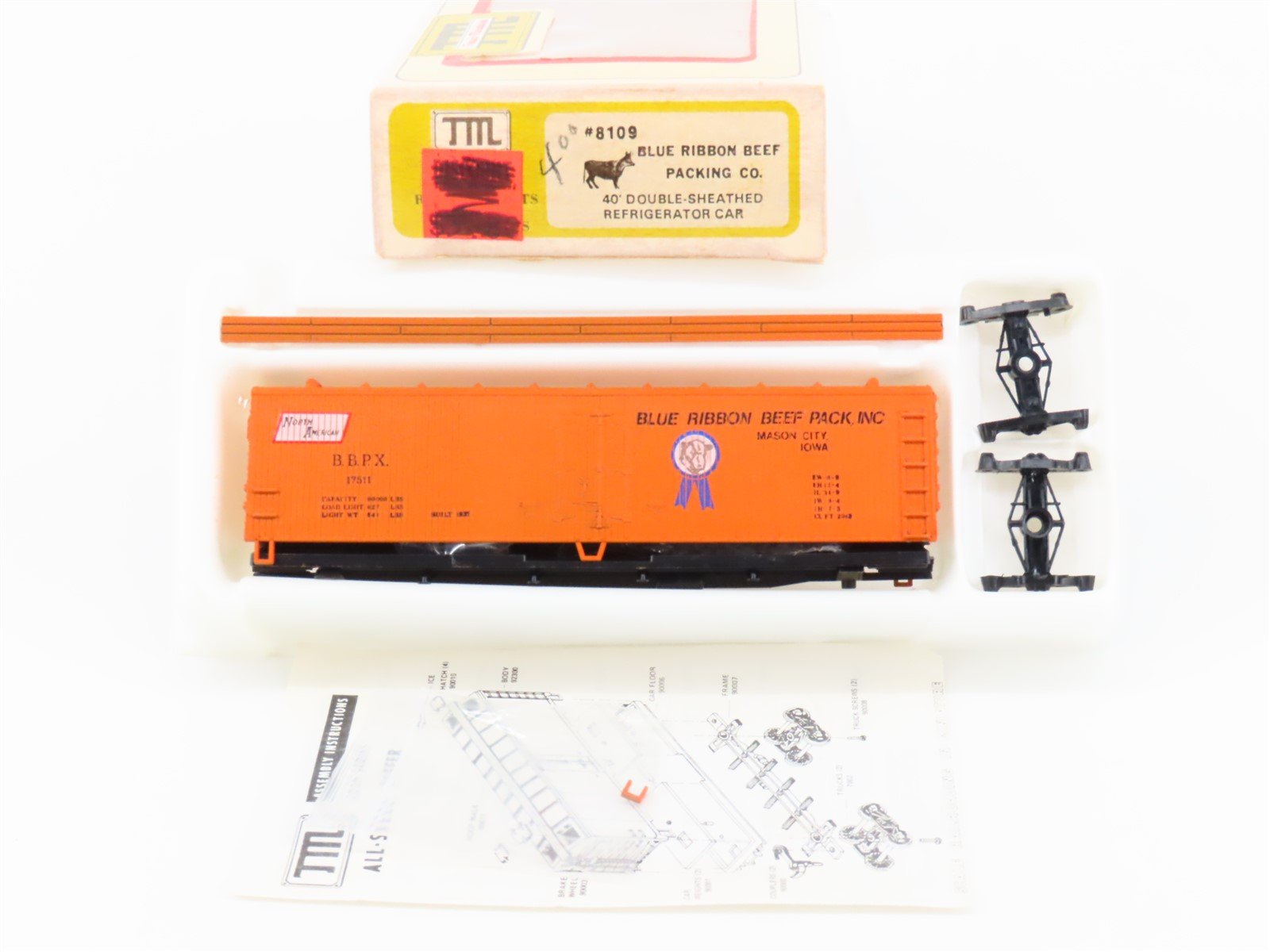 HO Scale Train-Miniature 8109 BBPX Blue Ribbon Beef Packing Reefer #17511 Kit