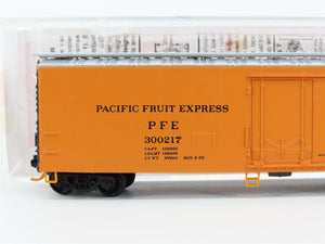 N Scale Micro-Trains MTL 06900190 SP UP PFE 51' Mechanical Reefer #300217