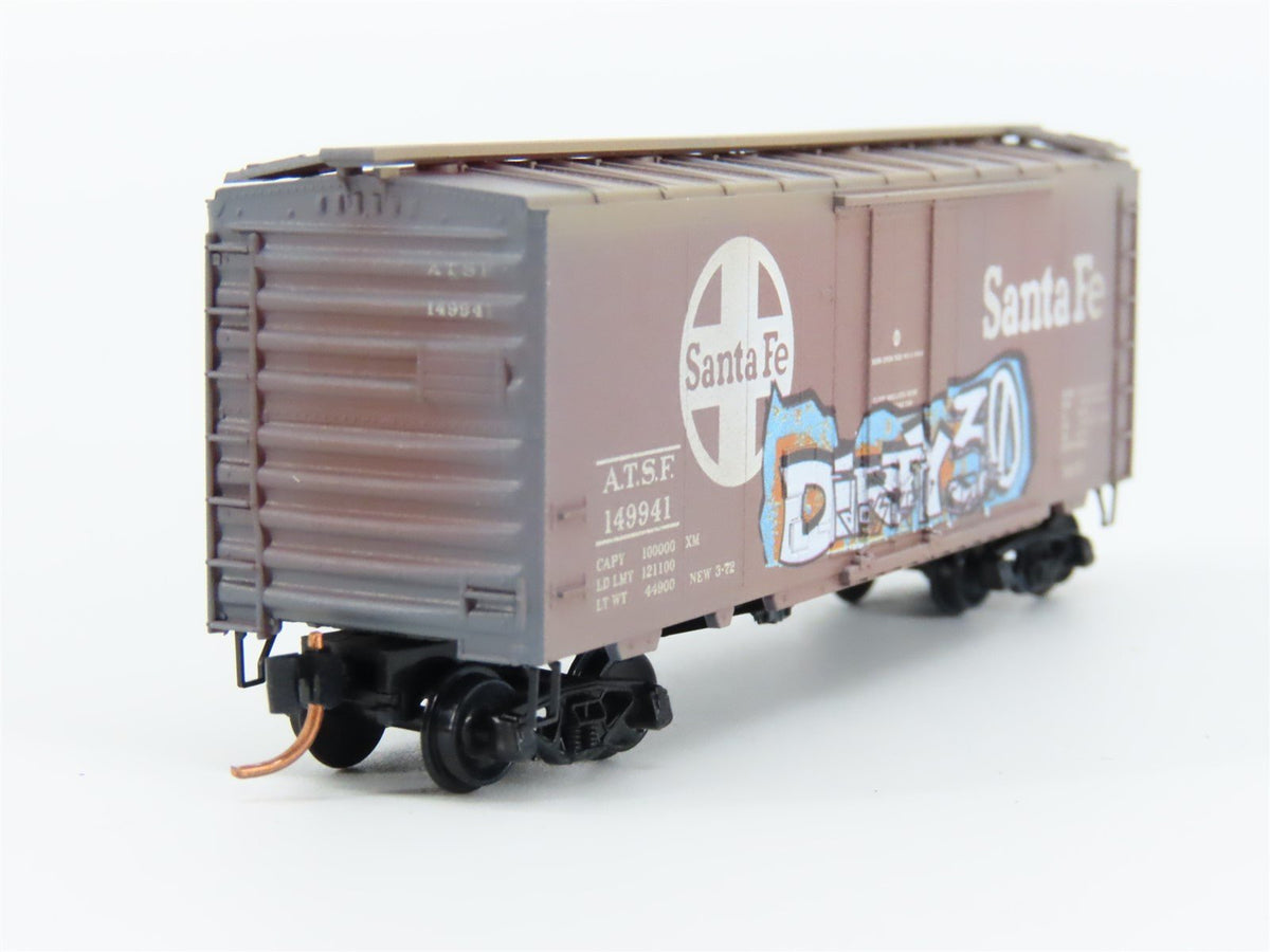 N Micro-Trains MTL 02144110 ATSF Santa Fe Box Car #149941 - Weathered &amp; Graffiti