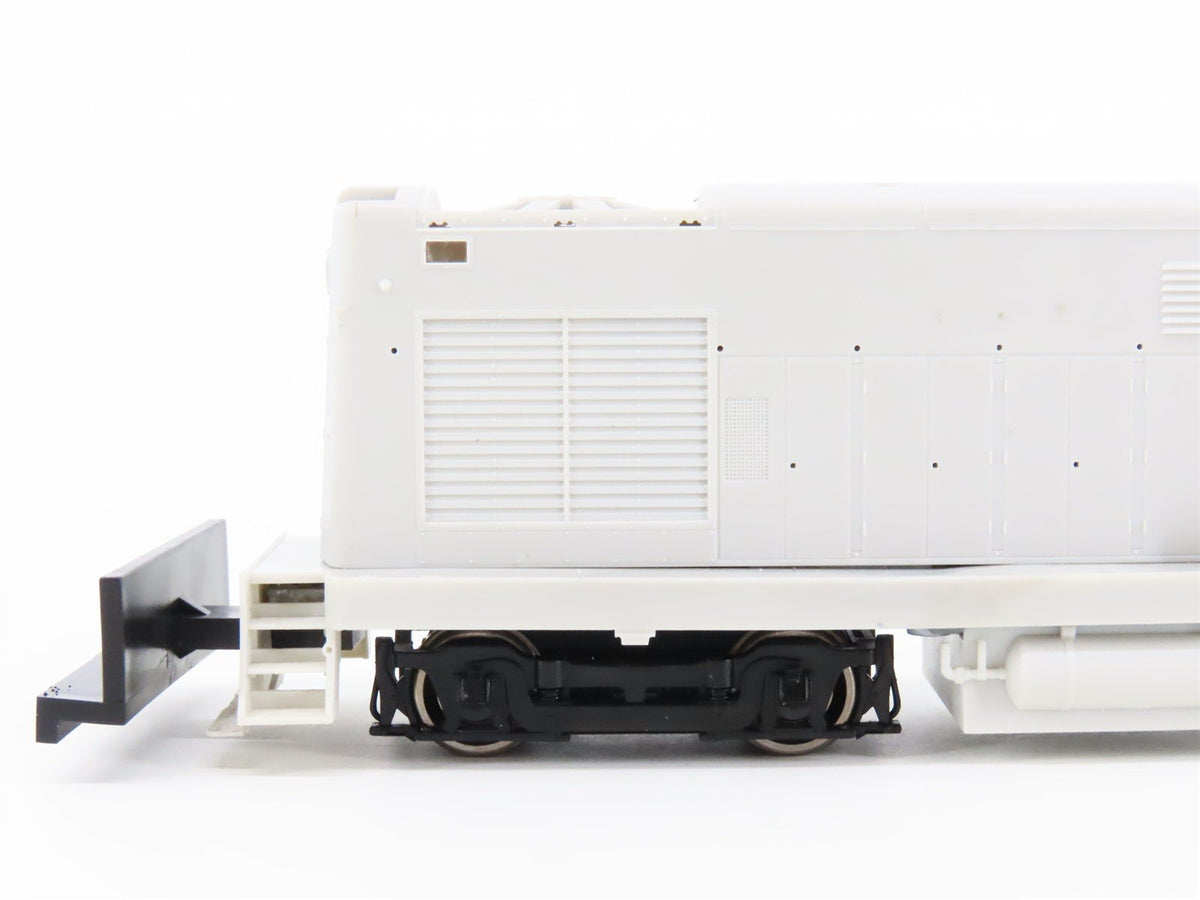 HO Scale Proto 2000 Undecorated FM H10-44 Diesel Switcher w/ DCC &amp; Sound