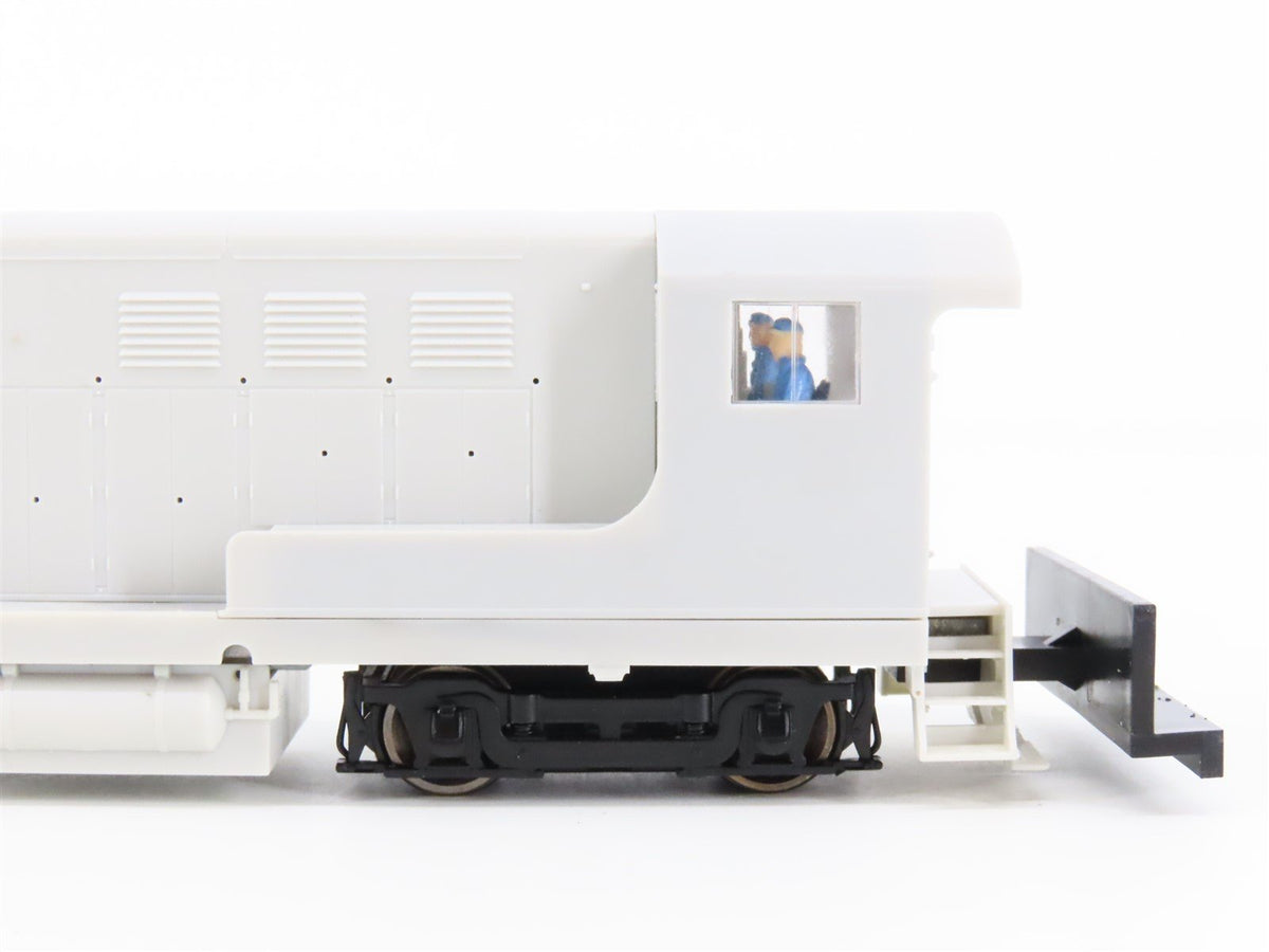 HO Scale Proto 2000 Undecorated FM H10-44 Diesel Switcher w/ DCC &amp; Sound