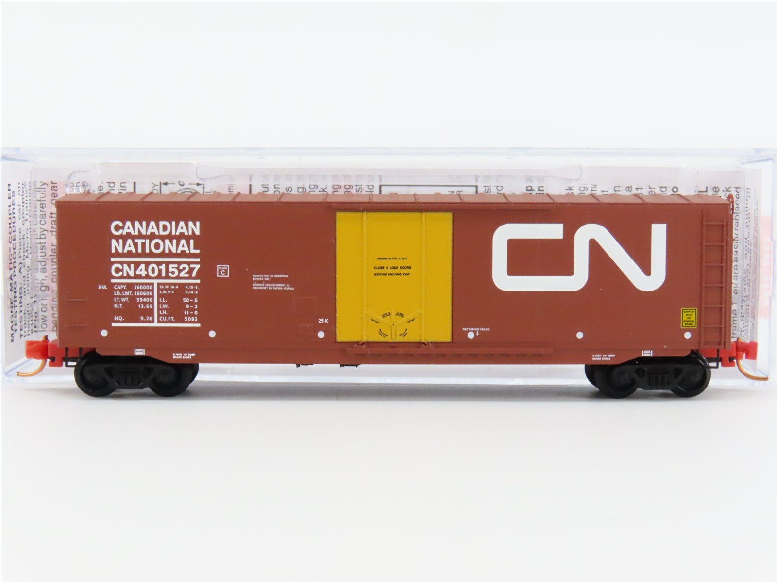 N Scale Micro-Trains MTL #03800460 CN Canadian National 50' Box Car #401527