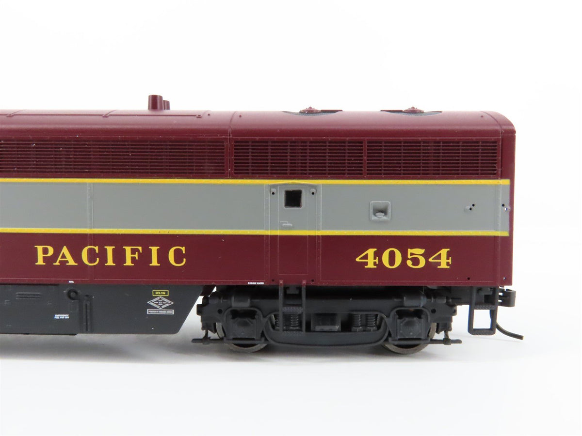 HO Scale Proto 1000 500028 CP Canadian Pacific C-Liner A-Unit Diesel #4054