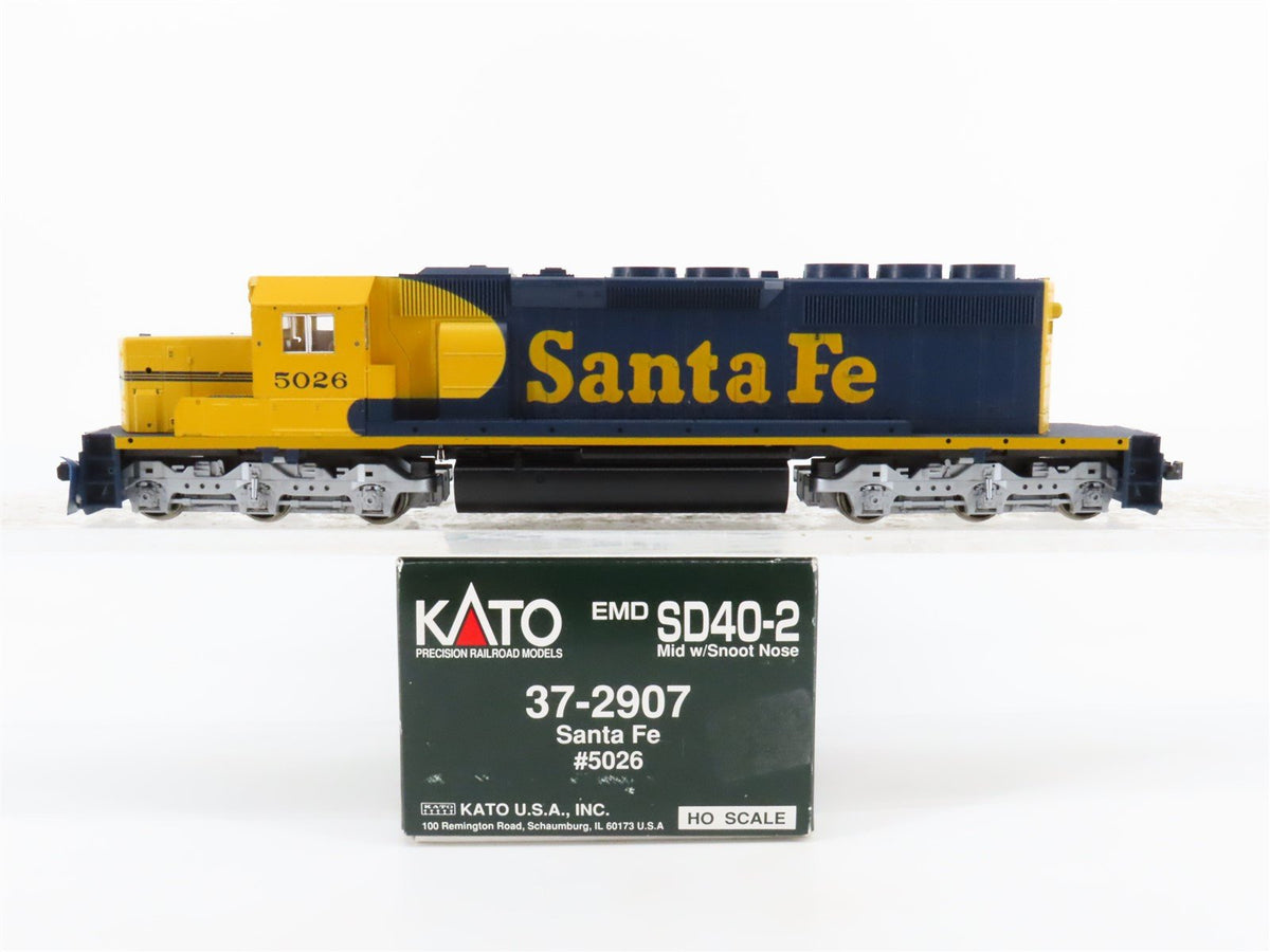 HO Scale KATO 37-2907 ATSF Santa Fe EMD SD40-2 Mid Diesel #5026 - DCC Ready