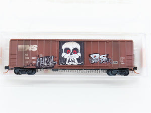 N Micro-Trains MTL 02544730 NS Norfolk Southern 50' Box Car #400028 w/ Graffiti