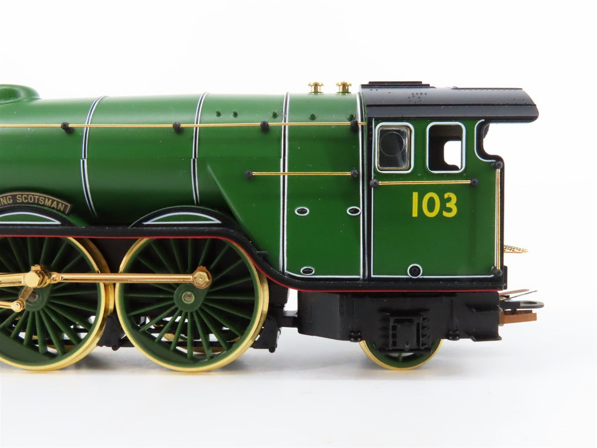 OO Hornby R2146 Flying Scotsman 4-6-2 Steam Millennium Ltd Edition - Gold Wheels