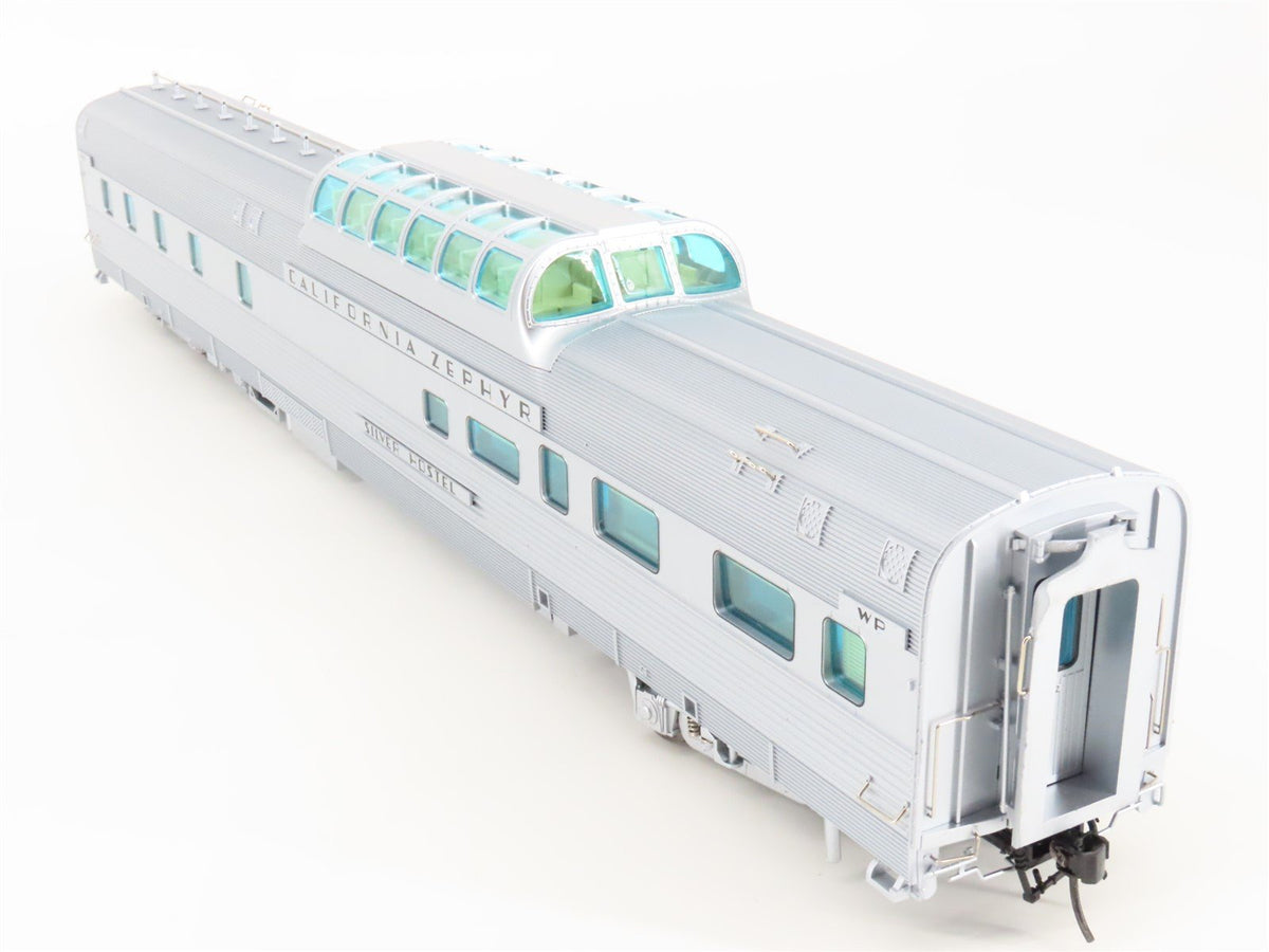 O Scale 2-Rail Atlas 3009008-1 WP Railway Dome Passenger Car &quot;Silver Hostel&quot;