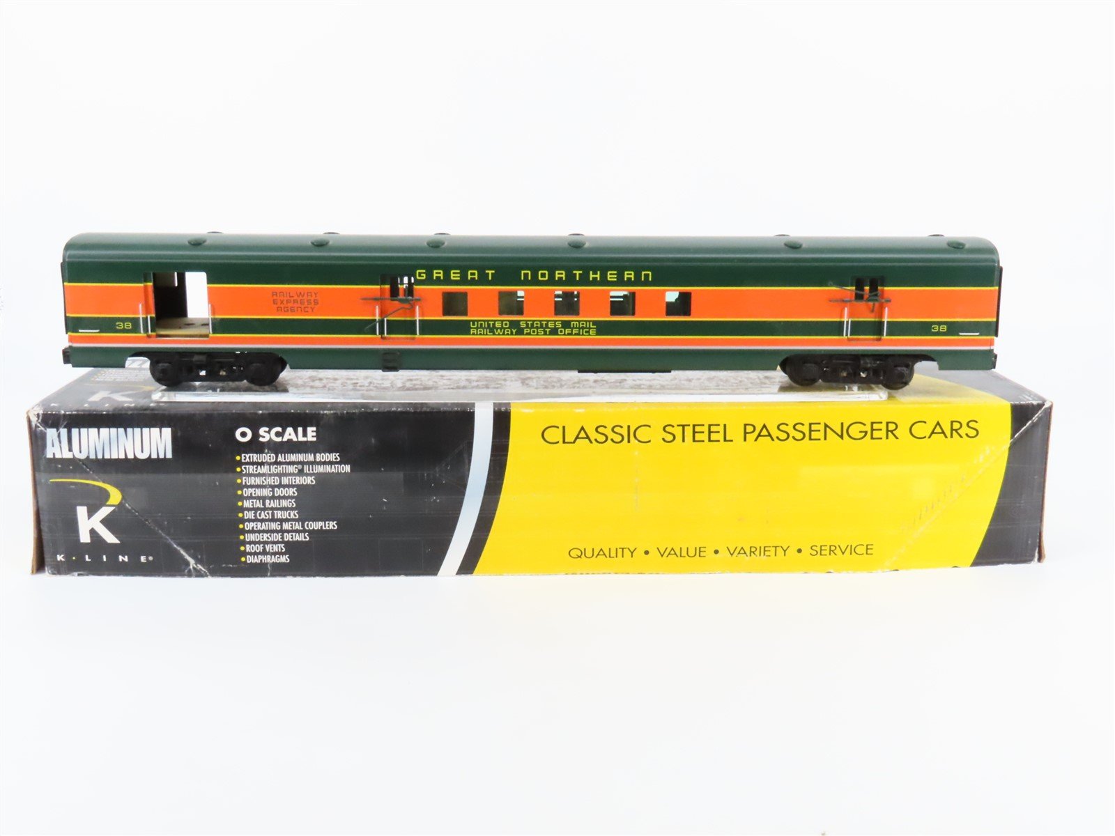 O Scale 3-Rail K-Line K4633-40038 GN Great Northern RPO Passenger Car #38