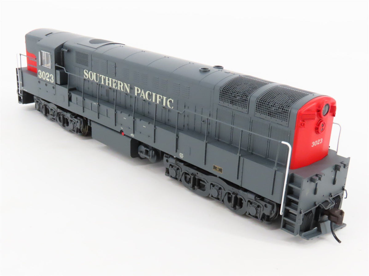 HO Atlas Master Gold 7725 SP Railway H24-66 Trainmaster Diesel #3023 w/ DCC