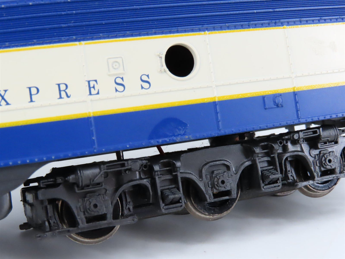 HO Scale Rivarossi 0824 American Orient Express E8A/A Diesel Passenger Train Set