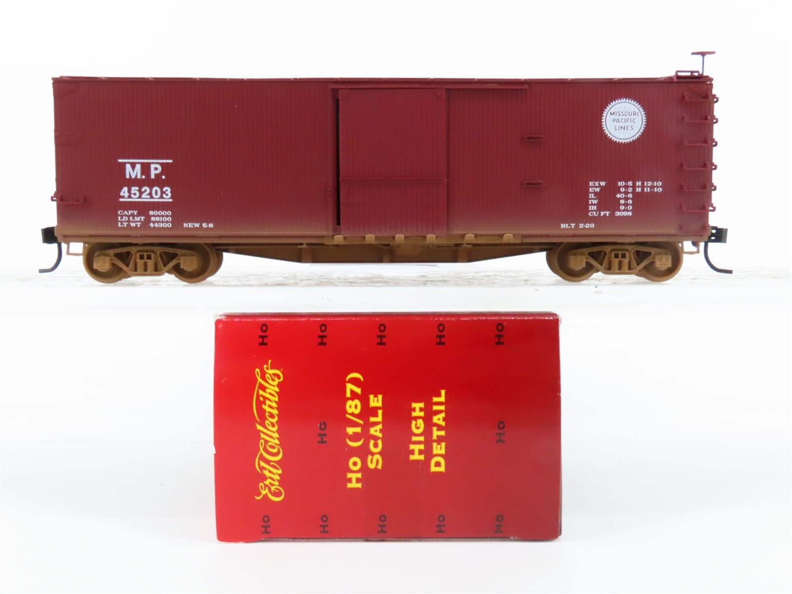 HO Scale Ertl 4373 MP Missouri Pacific 50' USRA Double Sheathed Box Car #45203