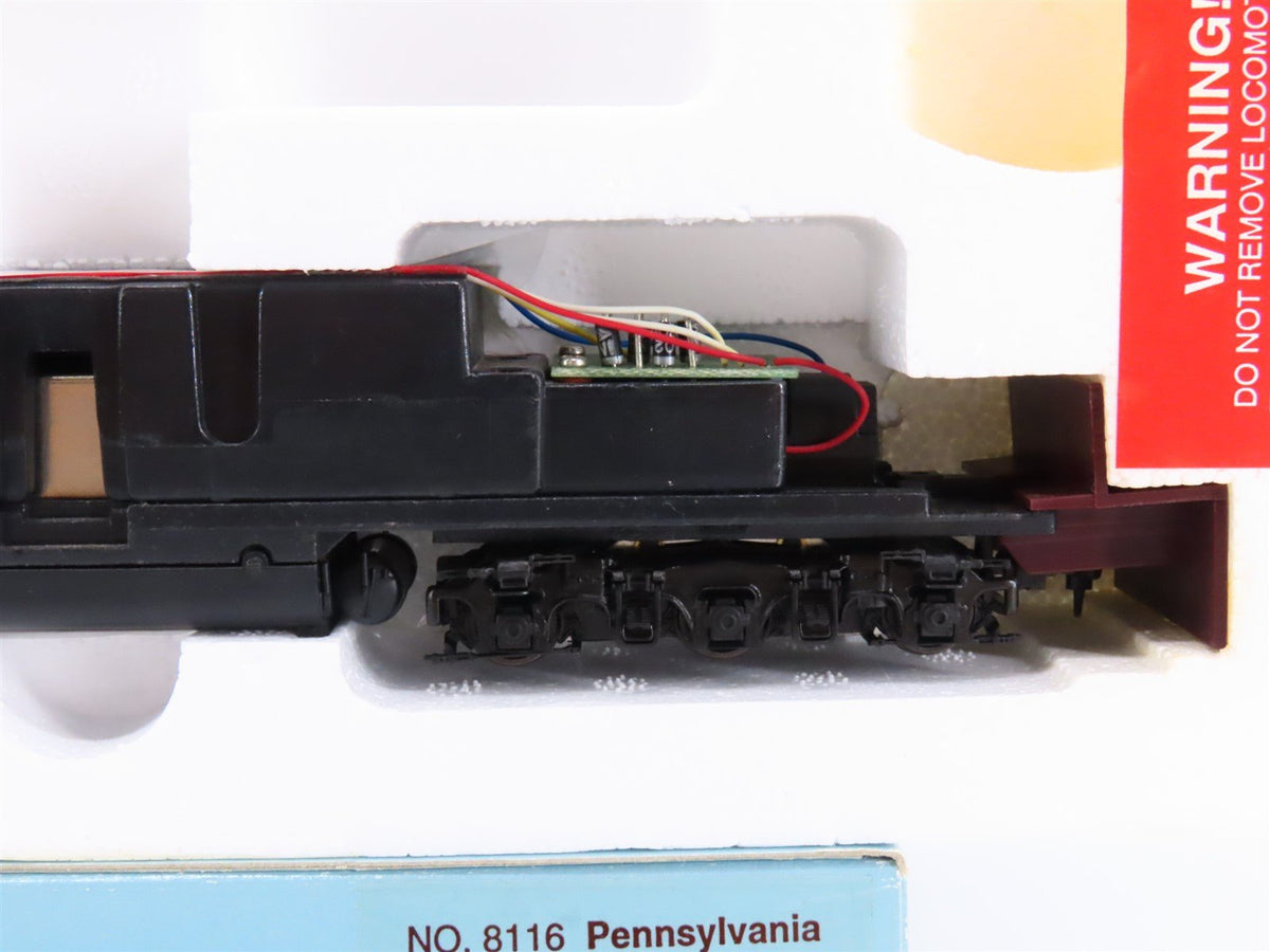 HO Scale Proto 2000 8116 PRR Pennsylvania EMD E8/9A Diesel Locomotive #5804A