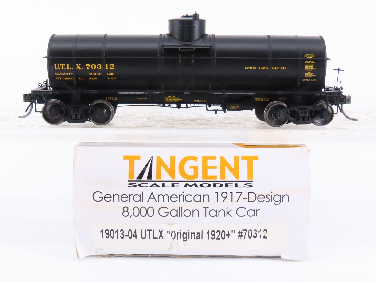 HO Scale Tangent 19013-04 UTLX Single Dome 8,000 Tank Car #70312