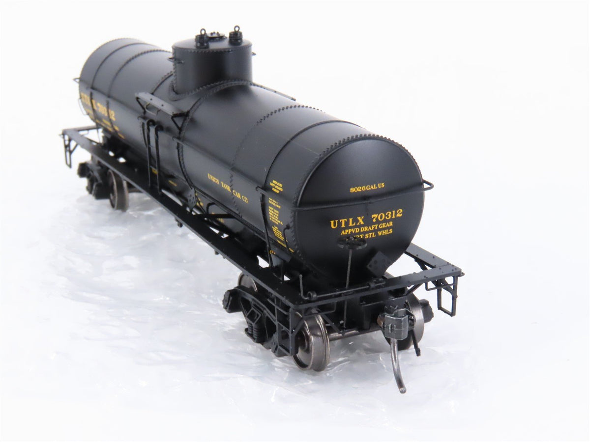 HO Scale Tangent 19013-04 UTLX Single Dome 8,000 Tank Car #70312