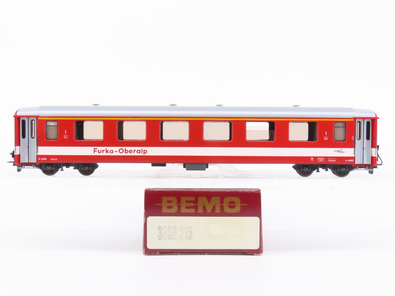 HOm Scale BEMO 3252 215 FO Furka-Oberalp 1st Class Coach Passenger #4065