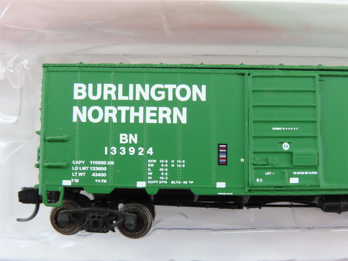 N Scale InterMountain 66019-12 BN Burlington Northern Single Door Box Car 133924