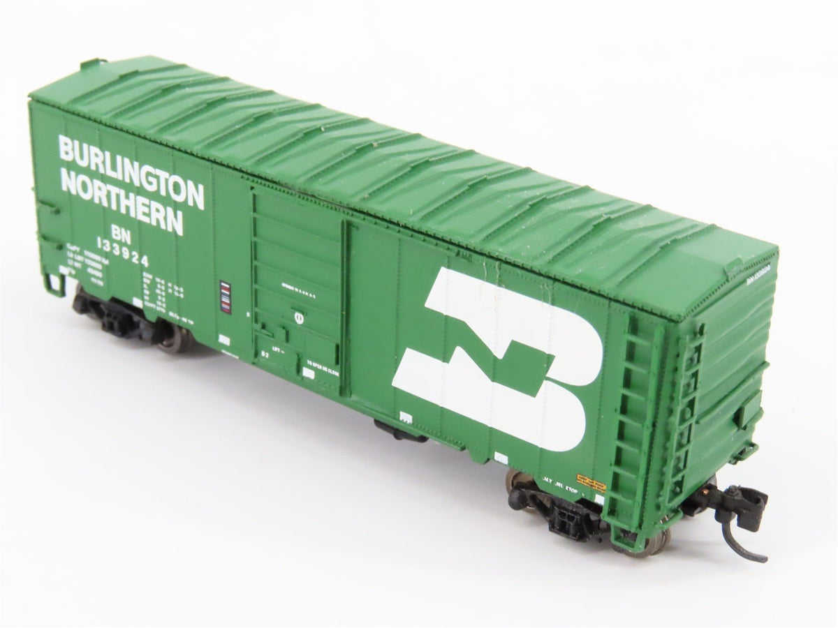 N Scale InterMountain 66019-12 BN Burlington Northern Single Door Box Car 133924