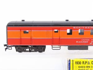 HO Scale AHM 6403-SP SP Southern Pacific Railroad 72' RPO Passenger Car #5037