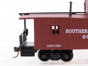 HO Scale Model Power SP Southern Pacific Railroad 32' Wood Caboose #9144