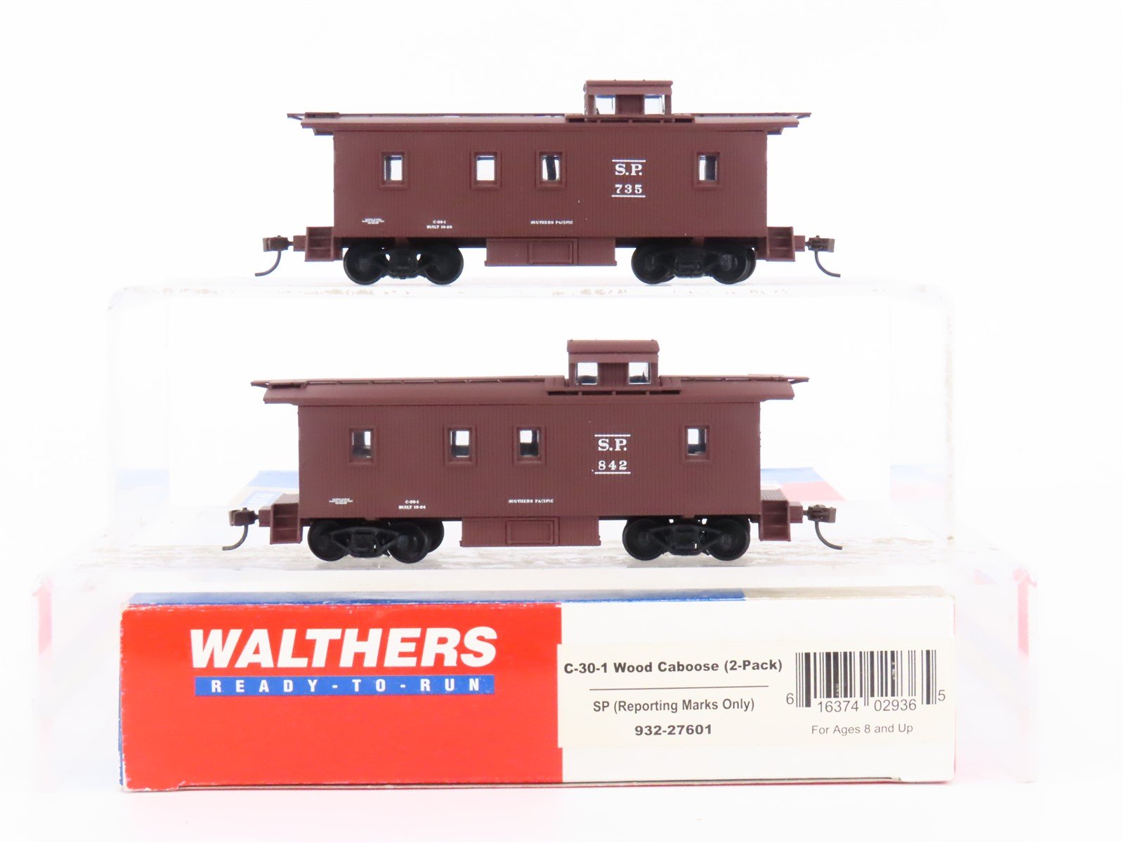 HO Scale Walthers 932-27601 SP Southern Pacific Wood Caboose #842 #735 2-Pack