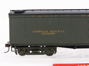 HO Scale Walthers 932-5487 PFE Pacific Fruit Express Wood Reefer #583