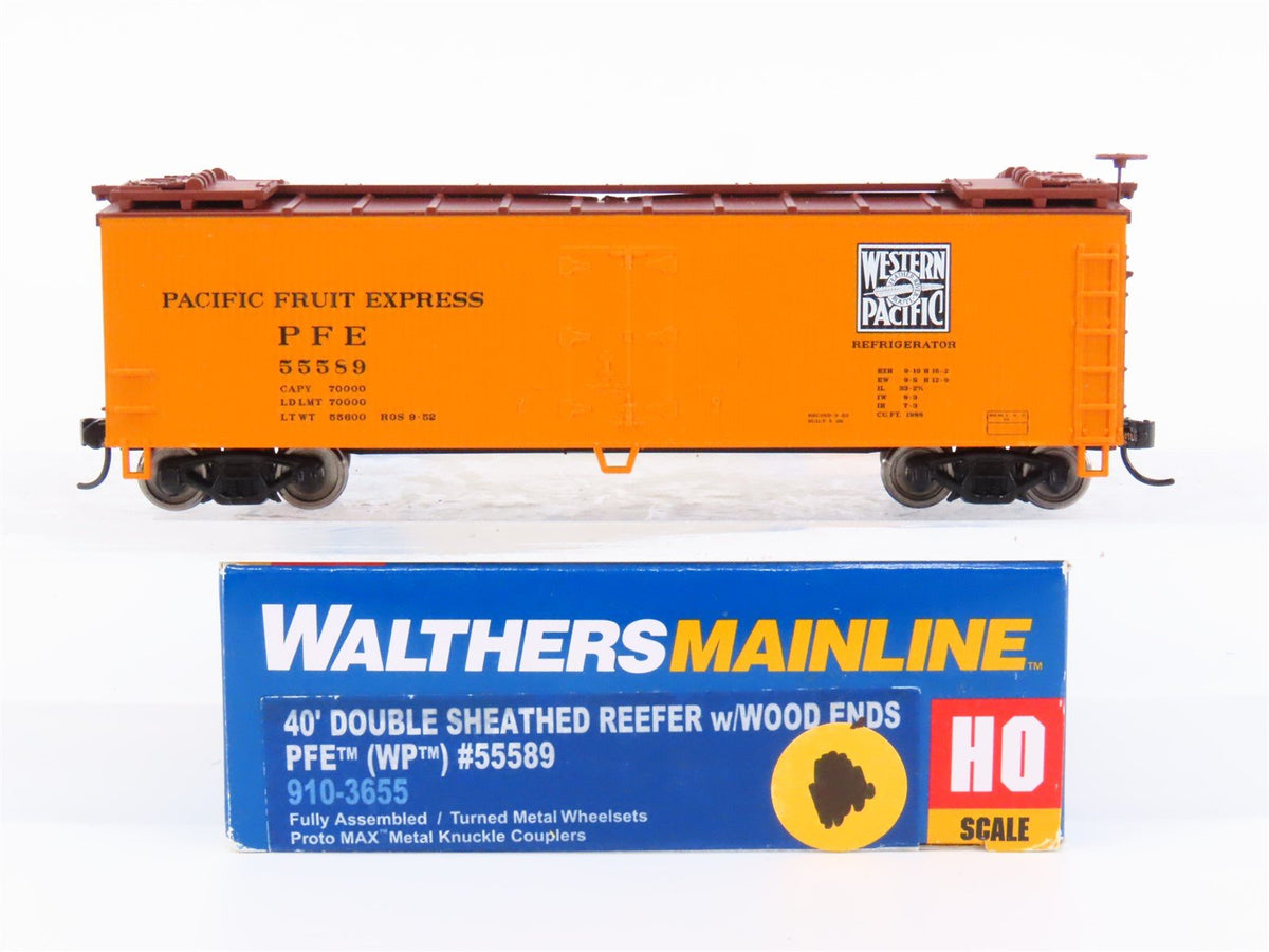 HO Scale Walthers Mainline 910-3655 PFE Pacific Fruit Express 40&#39; Reefer #55589