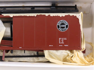 HO Scale PROTO 2000 Kit 21798 SP Southern Pacific 50' Single Door Box Car #81576