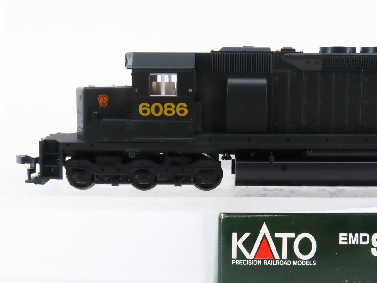 HO Scale KATO 37-01A PRR Pennsylvania EMD SD40 Diesel Locomotive #6086