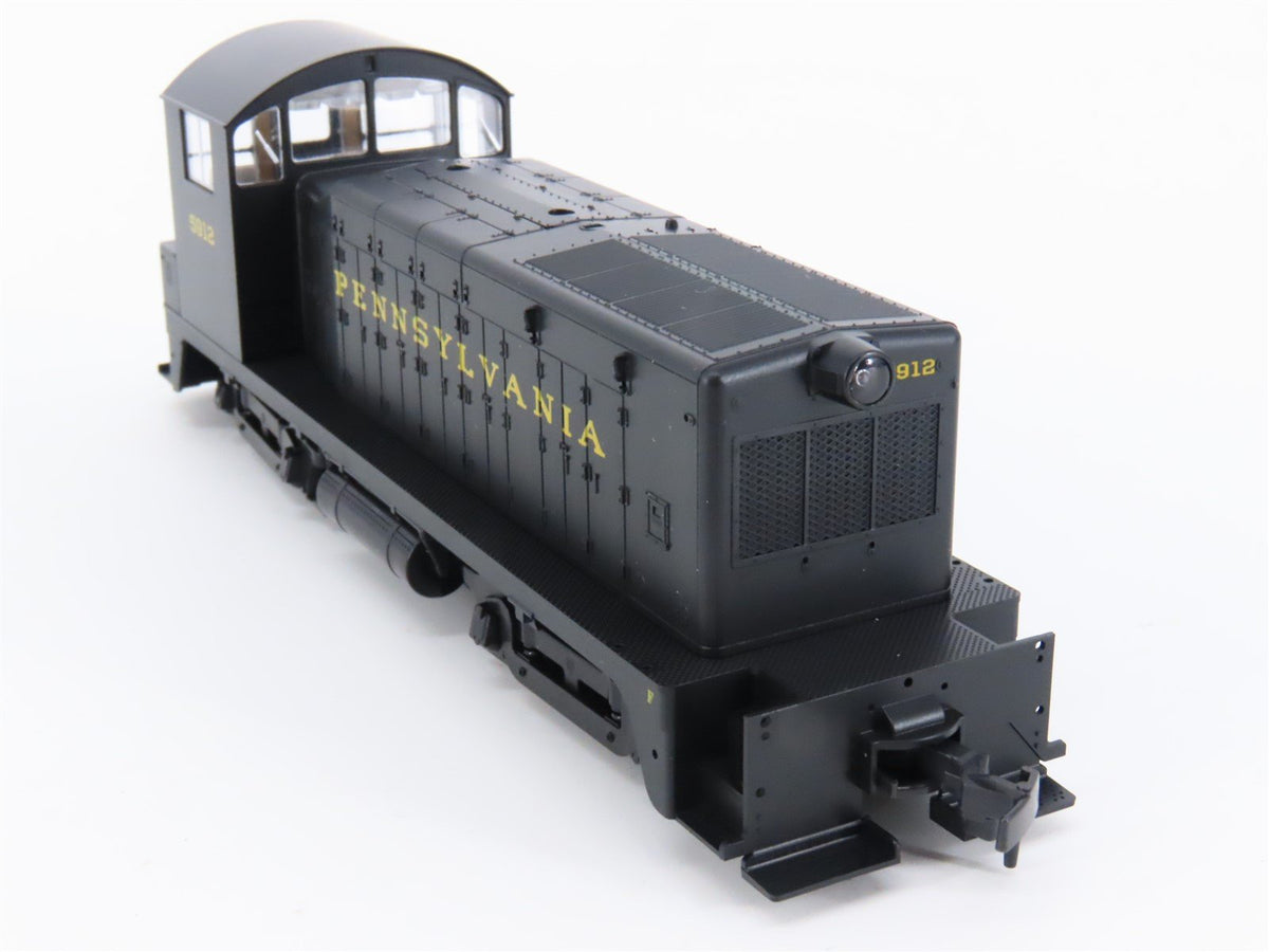 HO Scale KATO 37-108 PRR Pennsylvania EMD NW2 Ph. 1 Diesel Switcher #5912