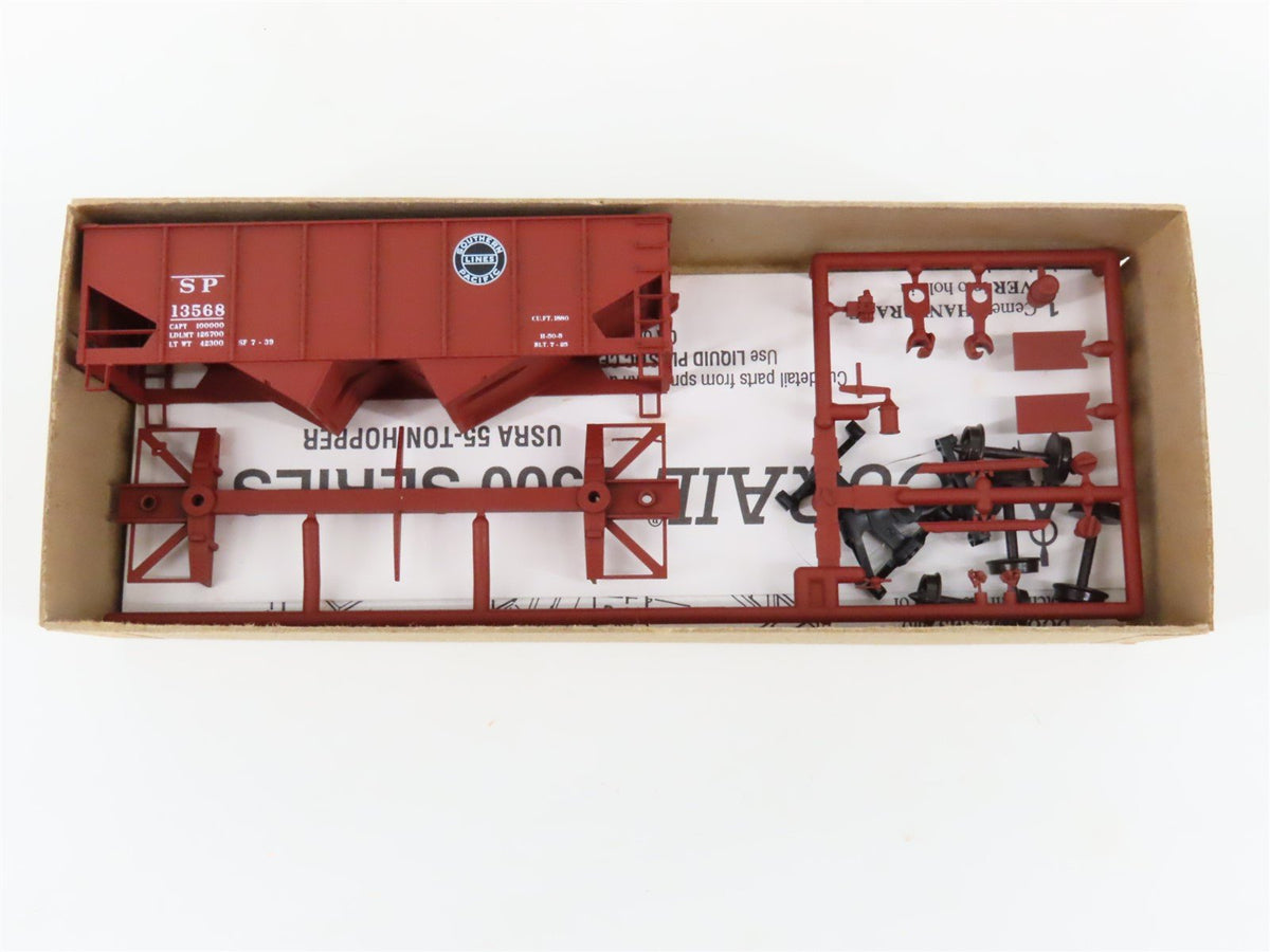 Lot of 10 HO Scale Accurail Kits SP Southern Pacific 2-Bay Hoppers &amp; Box Cars