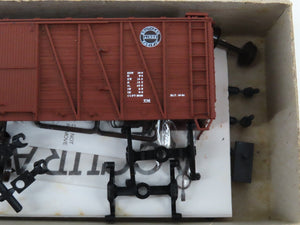 Lot of 10 HO Scale Accurail Kits SP & PFE Box Cars & Reefers