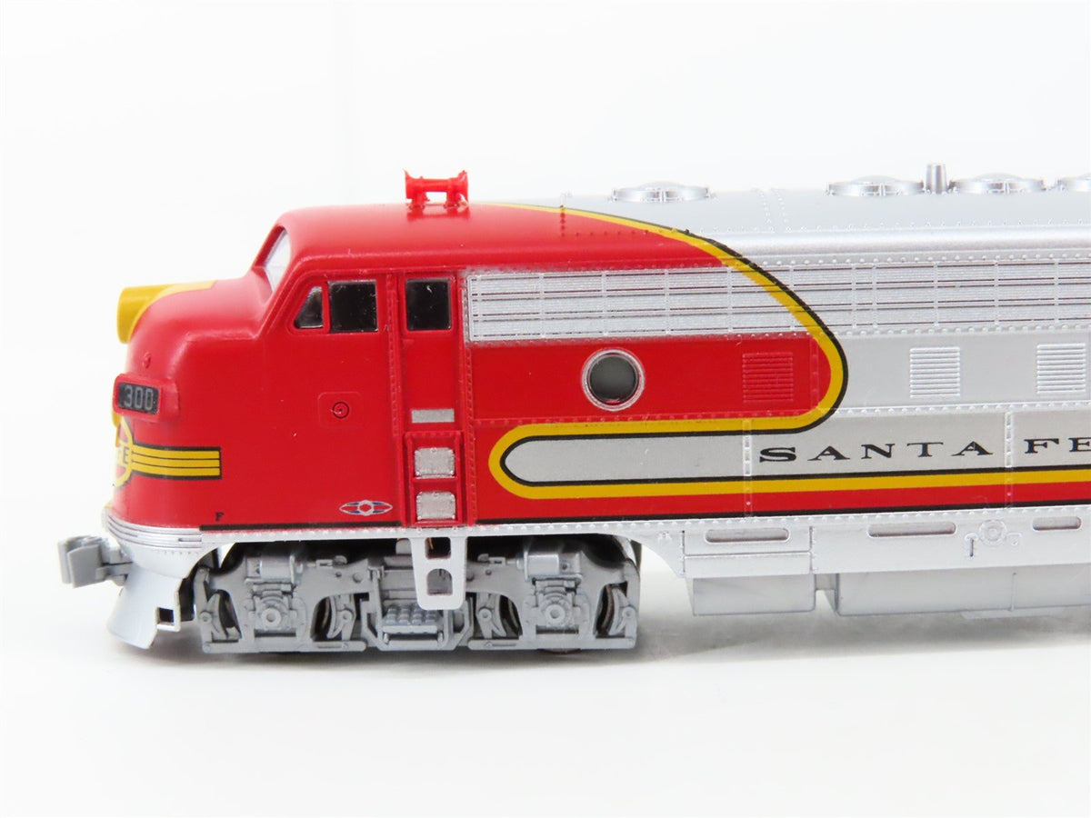 N Scale KATO 106-0018 ATSF Santa Fe Super Chief F7A Diesel Passenger Starter Set