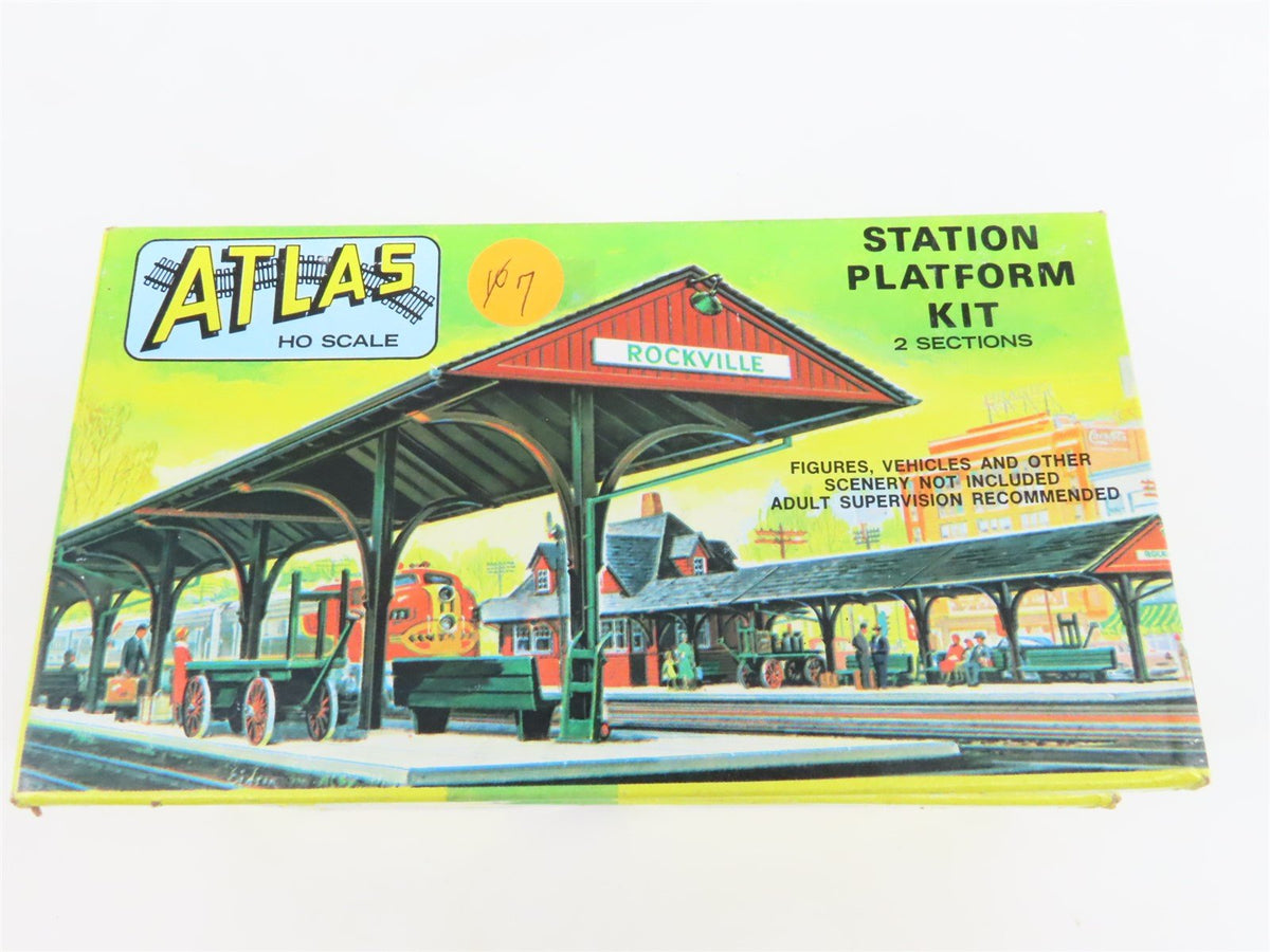 Lot of 9 HO Atlas Kits Trackside Shanty, Telephone Shanty &amp; Station Platform