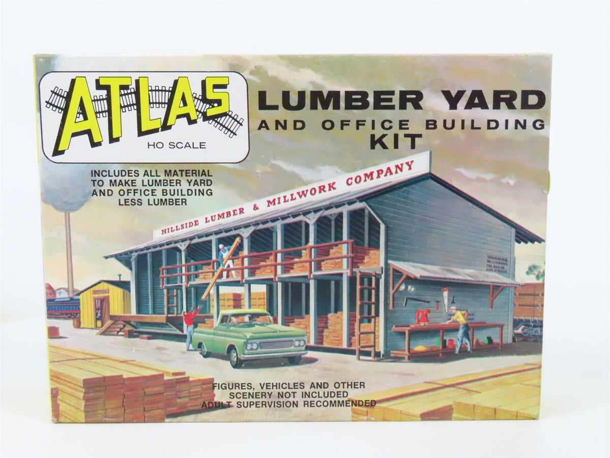 LOT of 7 HO Atlas Kits Lumber Yard, Passenger Station &amp; Telephone Pole Packs